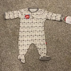 Magnetic Me Onesie **NEW WITH TAGS**